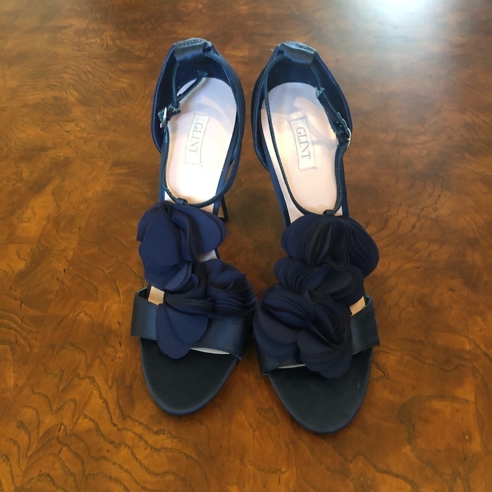 GLINT Blue Satin T Strap Heels Size 10
